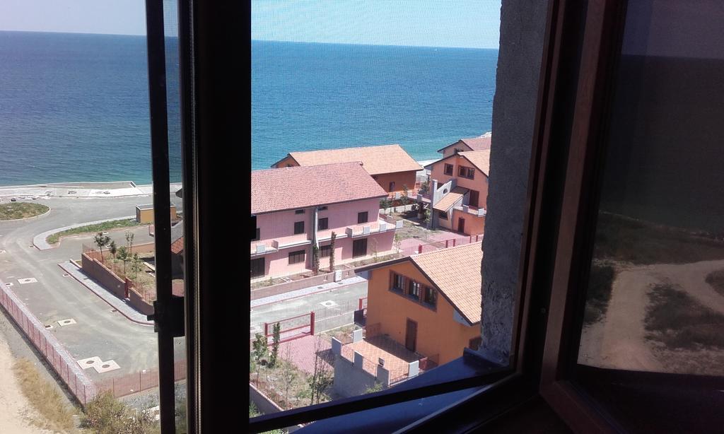 Apartment Nucu I Constanţa Esterno foto